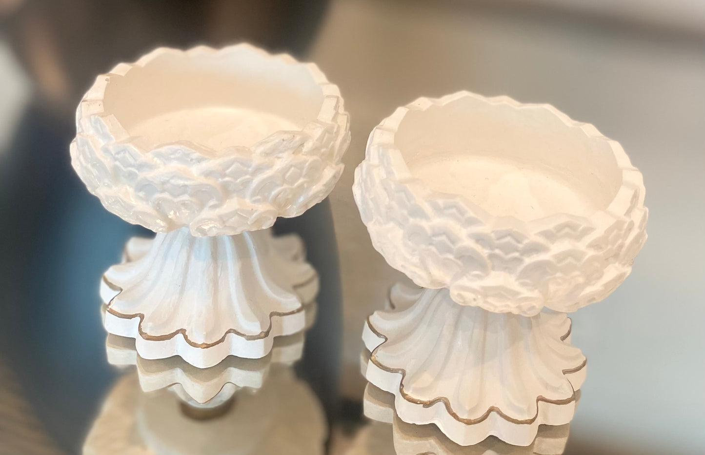 Vintage Petal Glow Tea Light Holder (Set of 2)