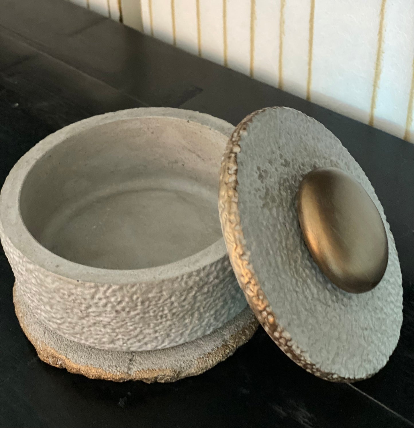 Rustic Storage with Lid & Coaster 4.5"H x 5"D