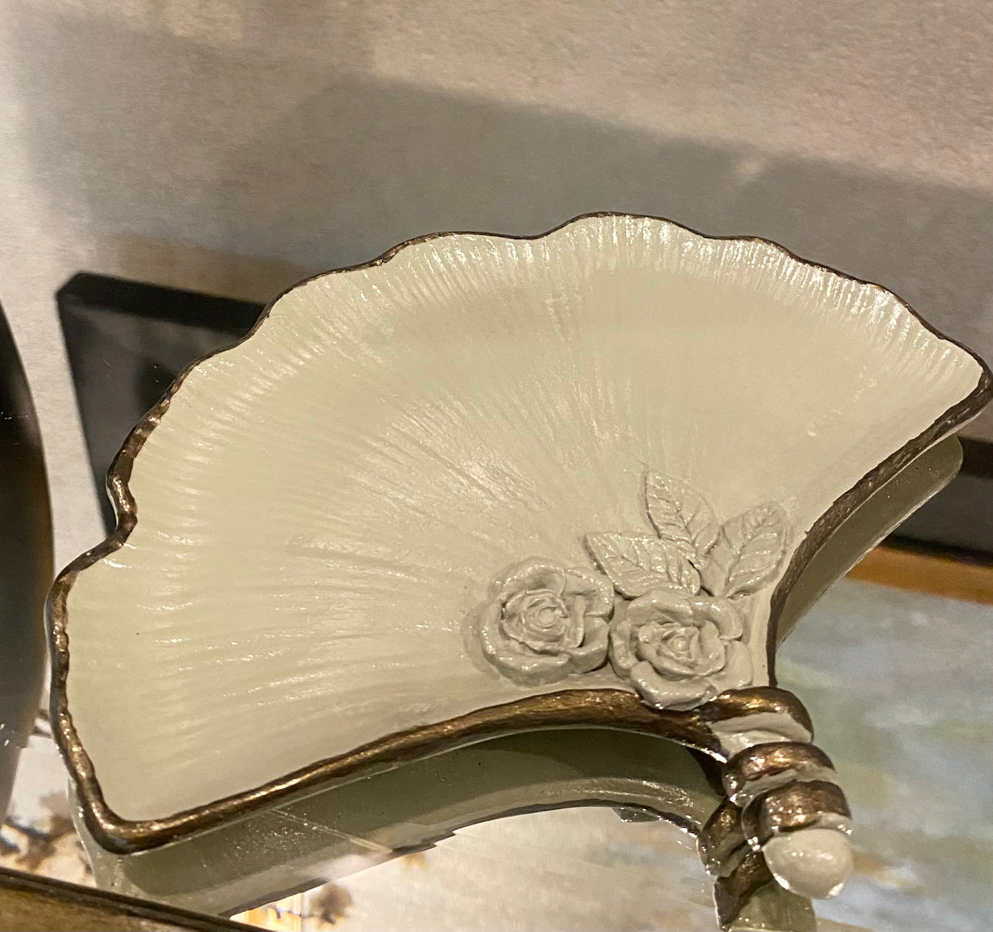 Ginkgo Leaf Tray 5.5” W x 7”L ($15.50 Each)