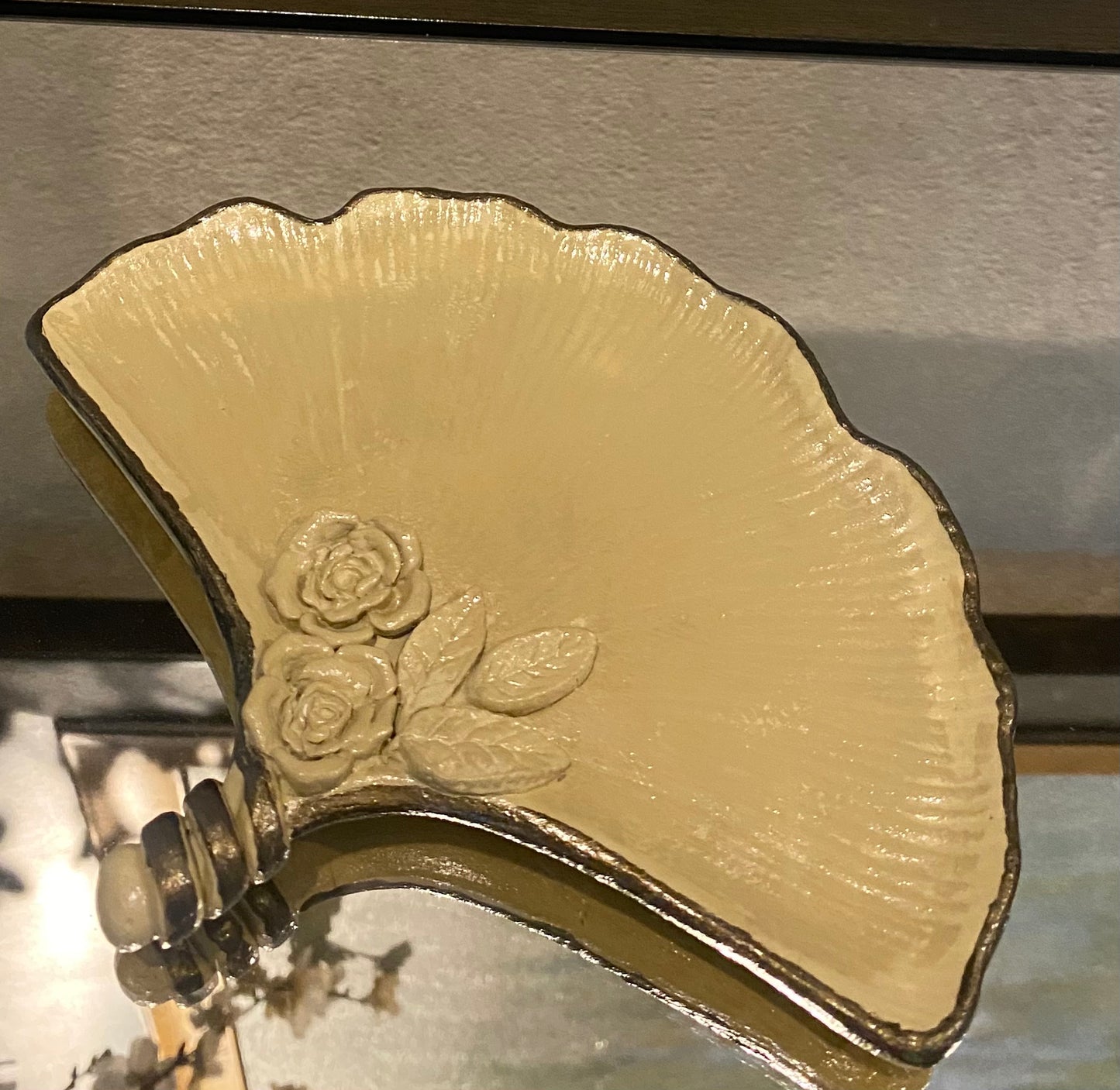 Ginkgo Leaf Tray 5.5” W x 7”L ($15.50 Each)