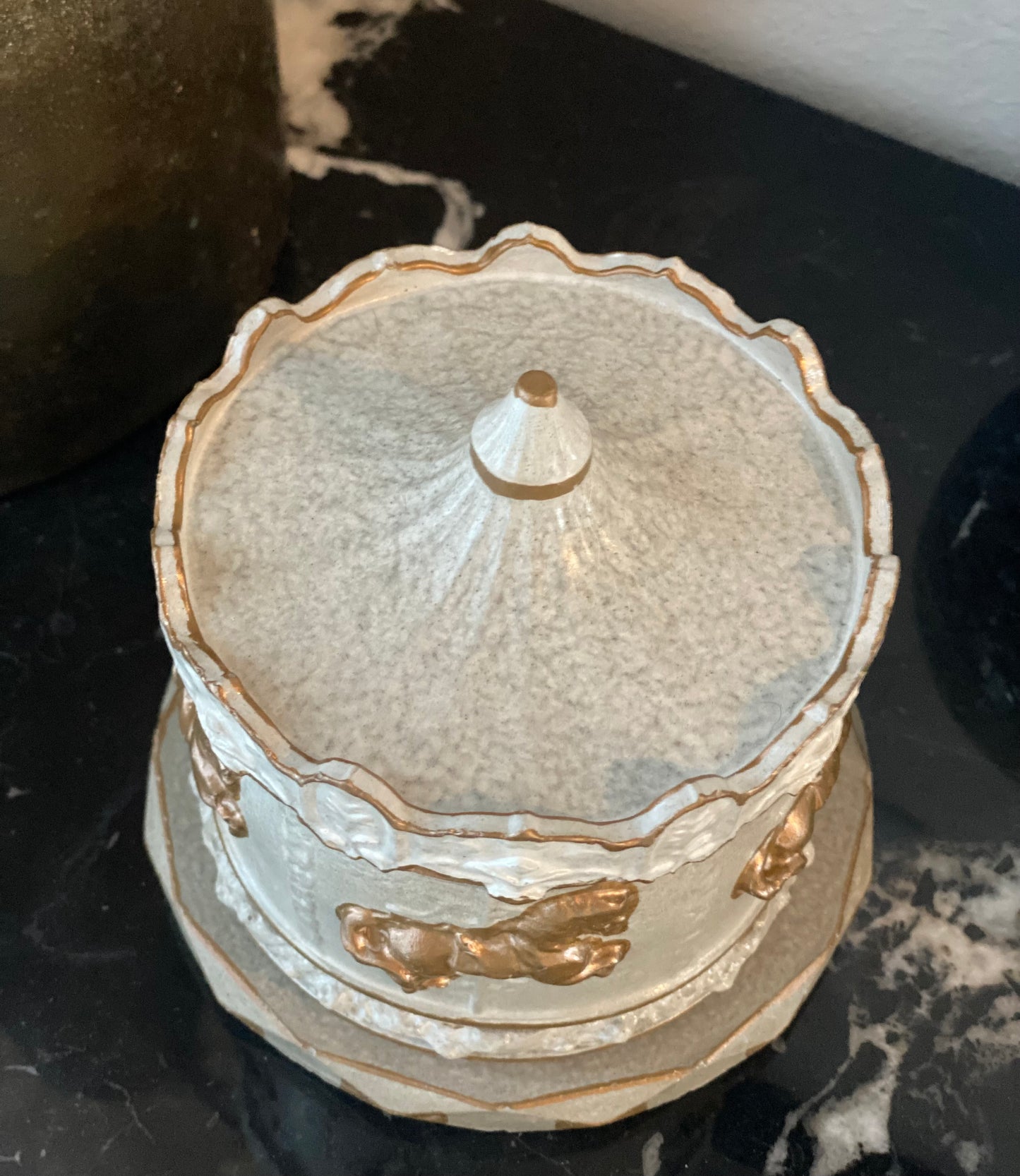 Carousel Container with Coaster 4.5”H x 4”W