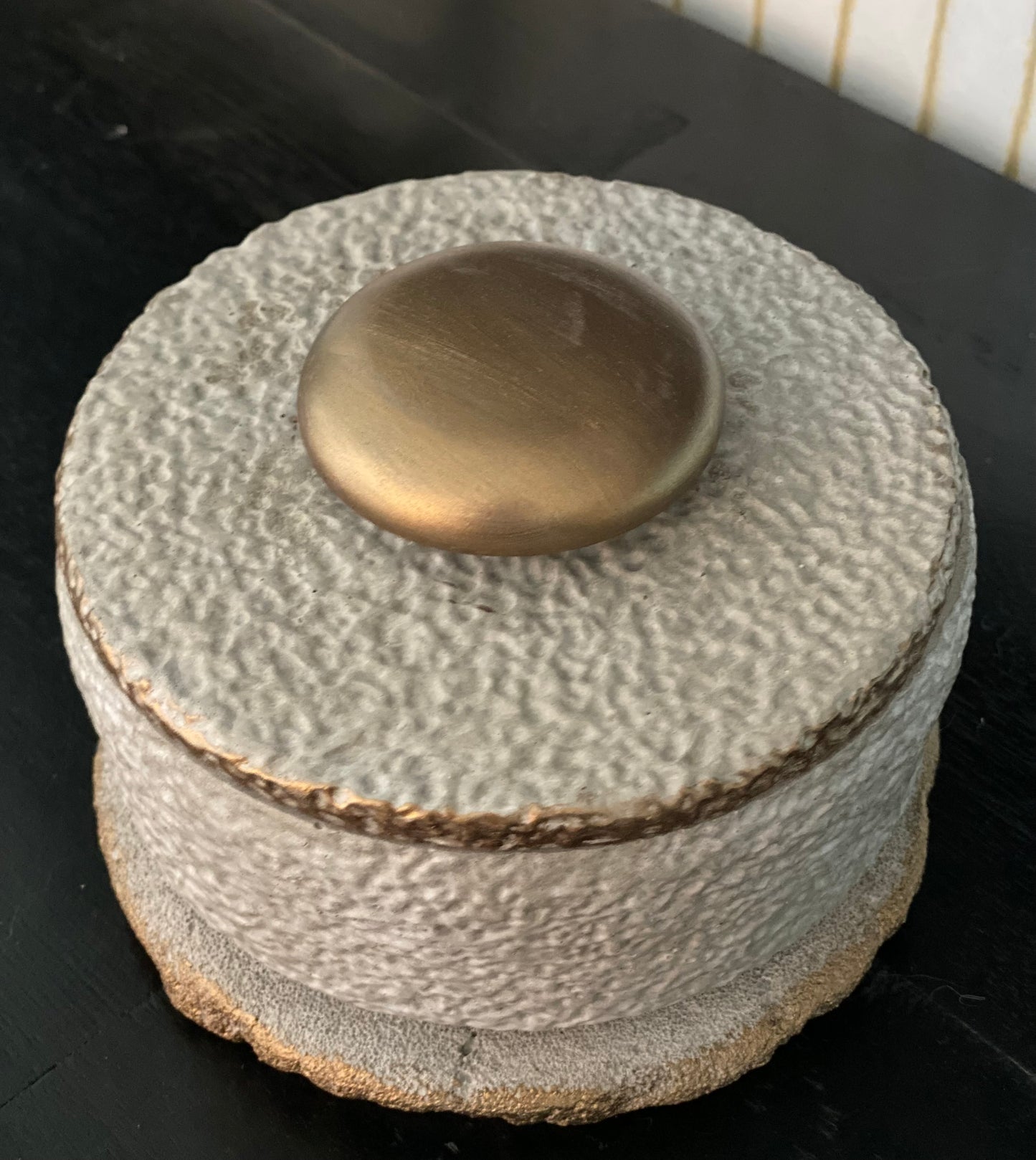 Rustic Storage with Lid & Coaster 4.5"H x 5"D