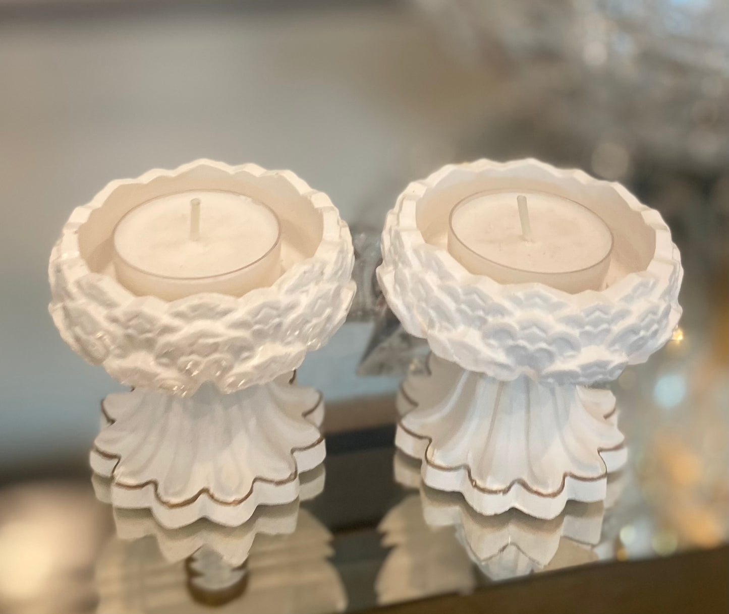 Vintage Petal Glow Tea Light Holder (Set of 2)