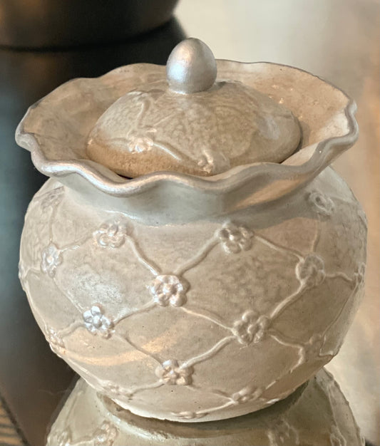 Vintage Bloom Canister